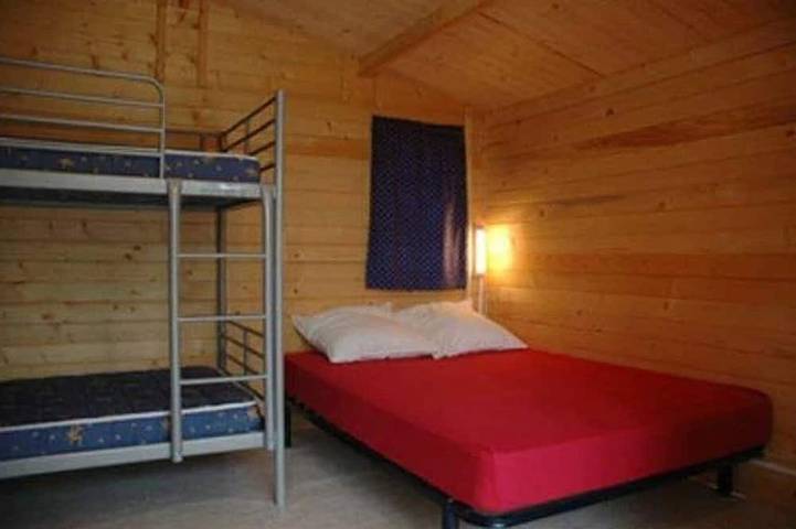Zecamping 3 étoiles animations locatif 11m2 4 pers in Esparron-de-Verdon, Alpes-de-Haute-Provence