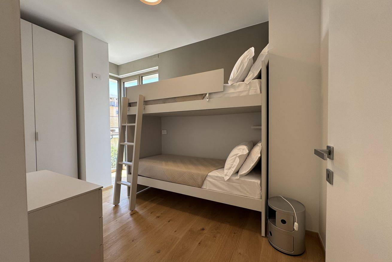 Appartamento intero, [Vista Mare] Moderno Wifi Ac Centro Città Parking in Civitanova Marche, Costa Adriatica Marche