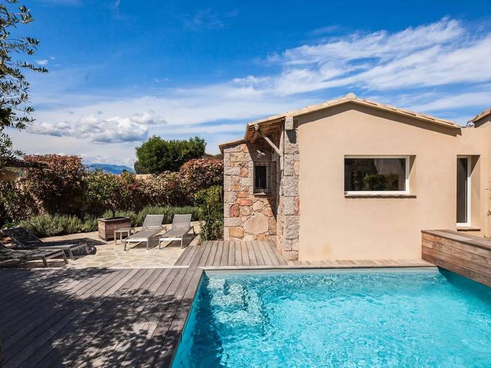 Villa pour 7 personnes, avec piscine et jardin à Porto-Vecchio - 2