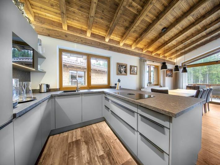 Villa mit pool für 12 Personen, mit Balkon und Terrasse sowie Pool und Sauna in Österreich - 4