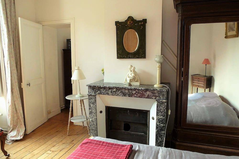 Propriete familiale charme  proche châteaux de la loire in Olivet, Sologne