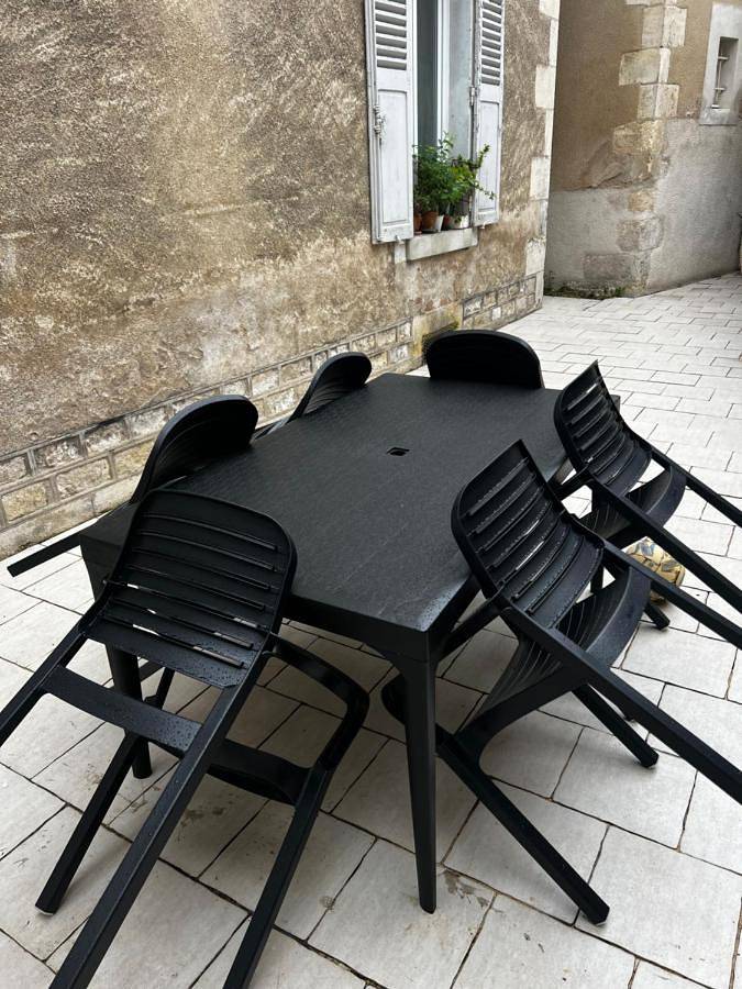 Appartement entier, Maison de ville avec terrasse in Bourges, Région de Bourges