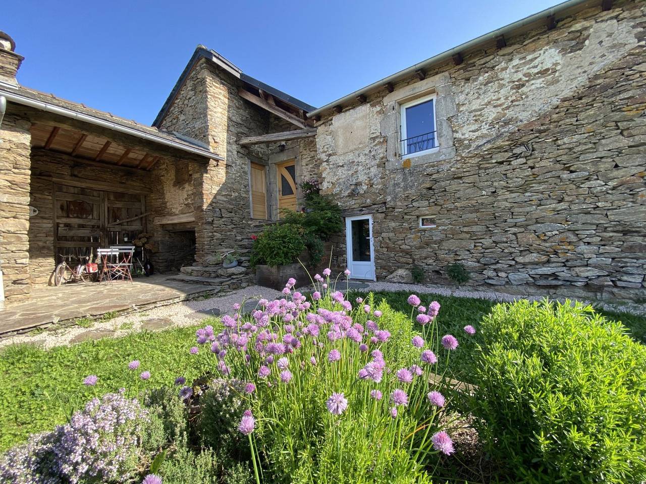 Gîte 2 à 6 personnes avec Jacuzzi in Ayssènes, Parc naturel régional des Grands Causses