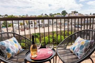 Gîte pour 4 personnes, avec balcon dans Gare De Pornic