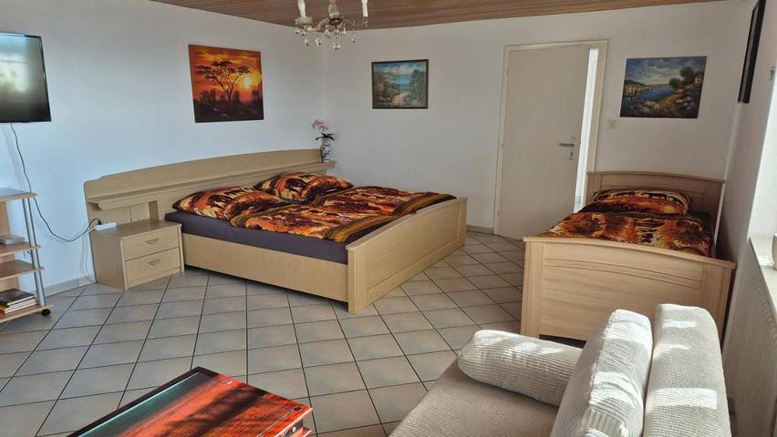 Ferienwohnung für 3 Personen, mit Balkon und Terrasse sowie Garten in Bad Soden-Salmünster - 2