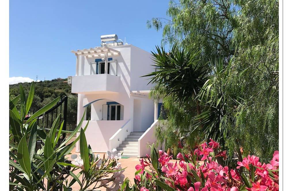 ☀️Villa Iannis ❤️ Almyrida-350m from Sea⛱️ Car not necessary❗️Free Samaria Gorge in Almyrida, Vámos