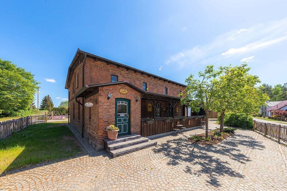 Ganze Wohnung, Exklusive Posthornsuite für Naturliebhaber - Posthornsuite in Krakow am See, Naturpark Nossentiner/Schwinzer Heide