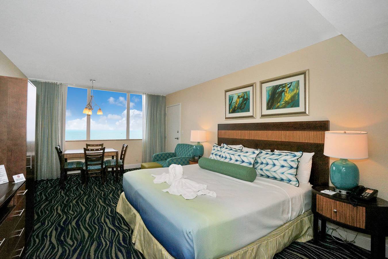 Estudio entero, Hollywood Beach Tower in Hollywood Beach (FL), Hollywood (Florida)