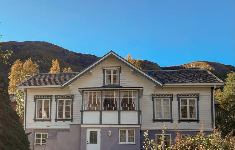 Ferienhaus für 8 Personen mit Garten in Nesset, Nördliches Fjordnorwegen