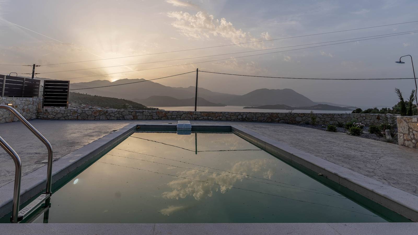 Villa 'Adaman  2' with Private Pool, Wi-Fi and Air Conditioning in Meganisi