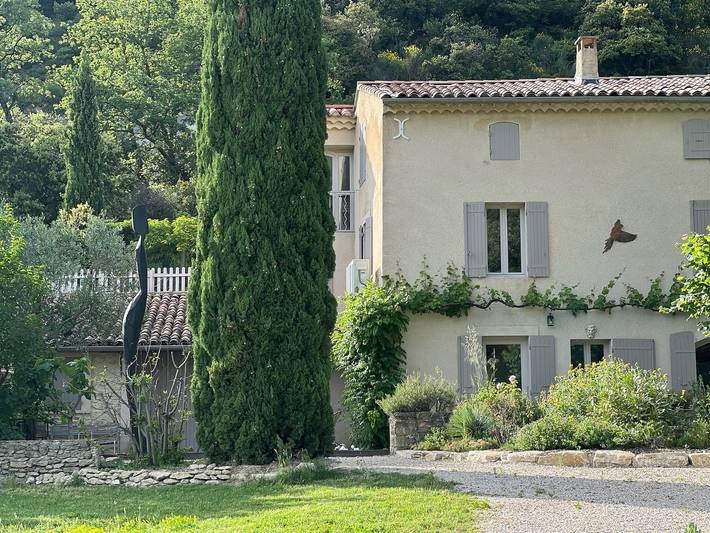 Gîte pour 14 personnes, avec piscine à Entrechaux - 3