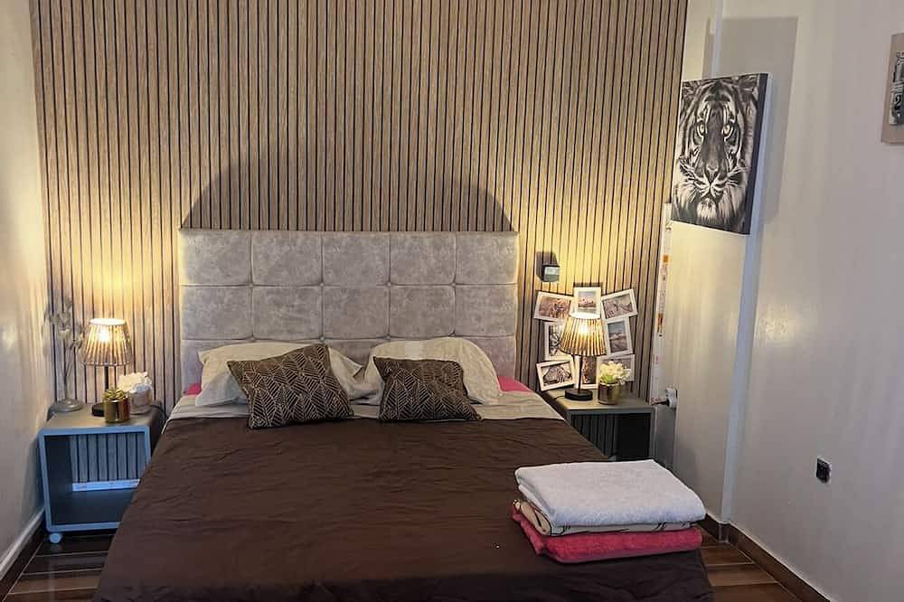 Apartamento entero, Cozy apartment with a bedroom – 7 minutes from the Corbeil-Essonnes Rer station. in Corbeil-Essonnes, Essonne
