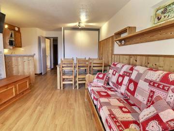 Gîte pour 6 personnes, avec terrasse dans La Tania
