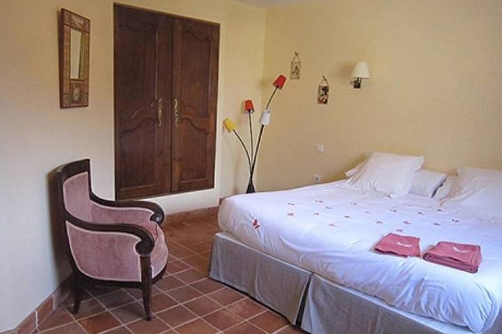 Chambre d’hôte pour 2 personnes, avec Jardin et Piscine à Hauterives - 2