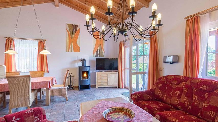 Ferienhaus für 7 Personen, mit Garten, mit Haustier in Jabel