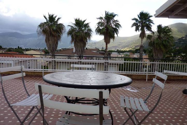 Ferienwohnung für 8 Personen, mit Balkon in Mondello