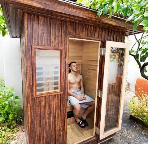 Holiday apartment for 4 people, with garden and sauna as well as hot tub - 1