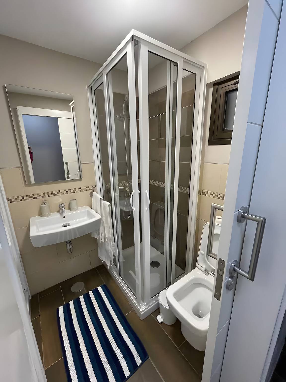 Estudio entero, Estudio vacacional 'Sea and Sunset Love' con vistas al mar y Wi-Fi in San Marcos, Tenerife Norte