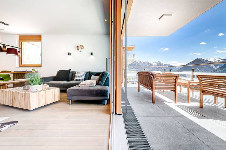 Vacation rental for 4 people, with balcony in Brandnertal