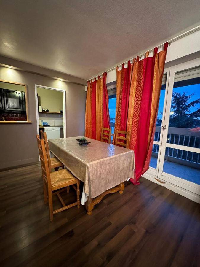 Gîte pour 6 personnes, avec vue et balcon, animaux acceptés à Élancourt - 3