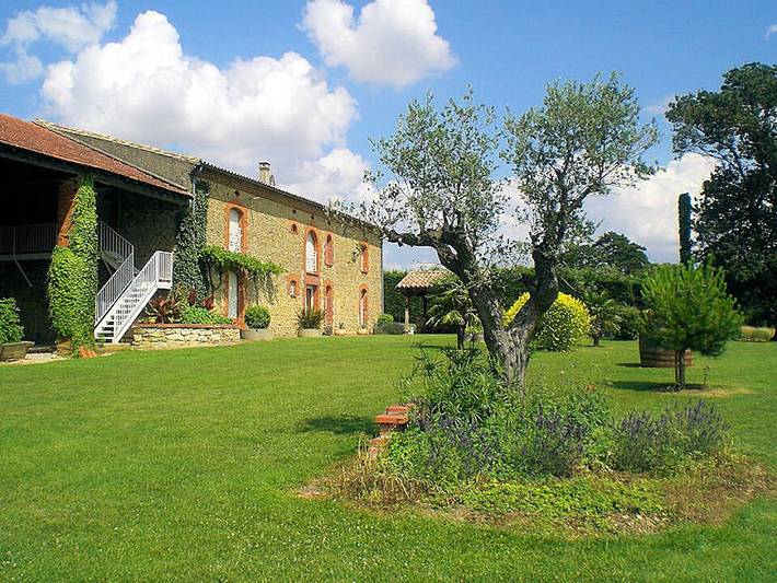 Location de vacances pour 4 personnes, avec jardin ainsi que terrasse et jacuzzi dans Haute-Garonne - 4