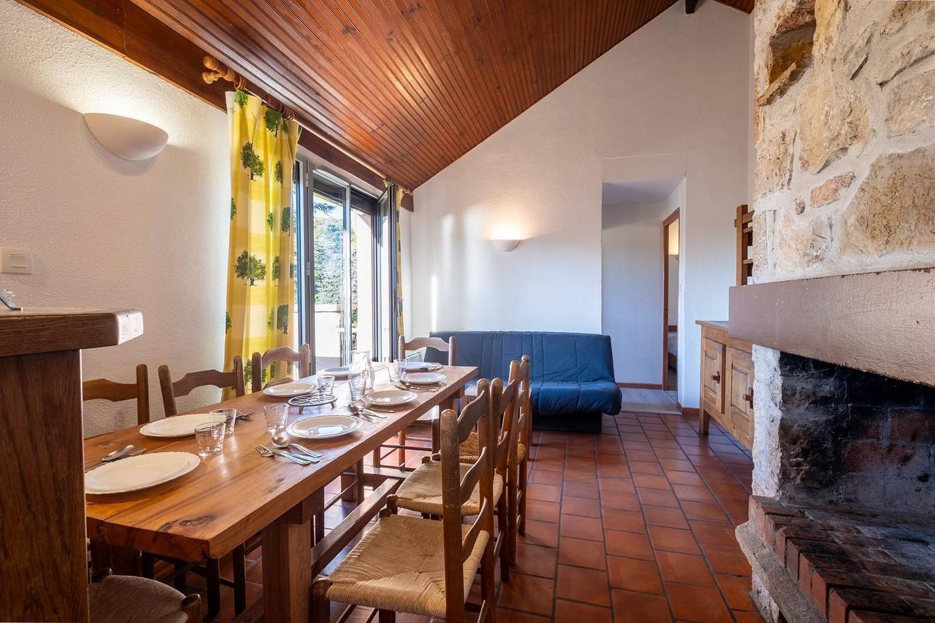 Gite 6/8 pers. - Village des Bruguières in La Canourgue, Région de Mende