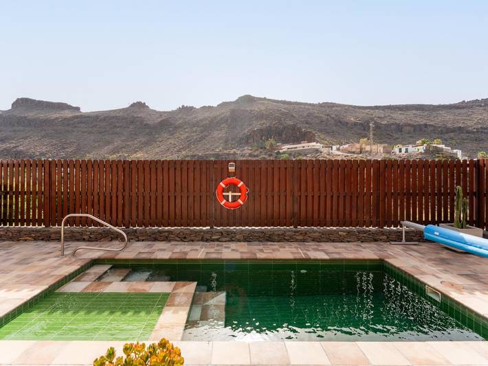 Ferienwohnung für 4 Personen, mit Pool und Terrasse sowie Garten - 1