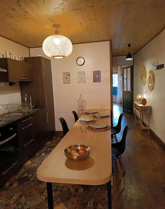 Appartement entier, Gite "La belle échappée" à 5 minutes du lac in Clairvaux-les-Lacs, Jura Francais