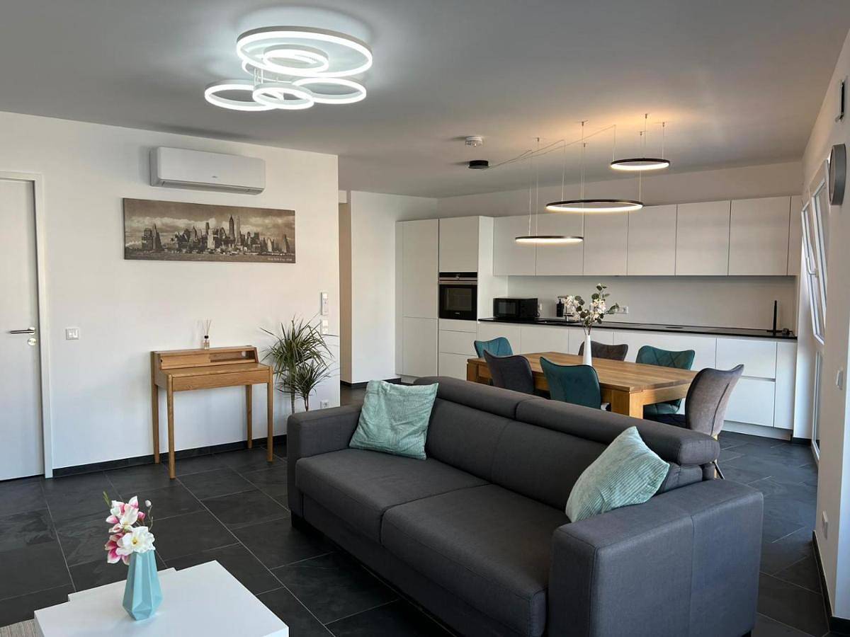 Ganze Wohnung, One-Bedroom Apartment in Mainz, Rheinhessen