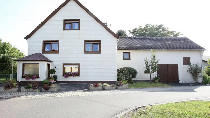 Ferienwohnung für 8 Personen, mit Pool und Garten in Bonn und Umgebung