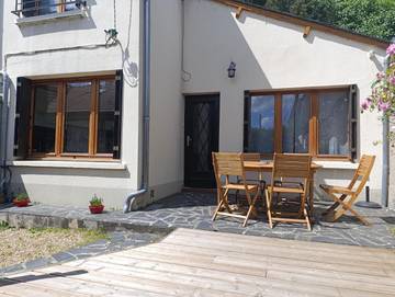 Gîte pour 5 personnes, avec jardin à Langeais