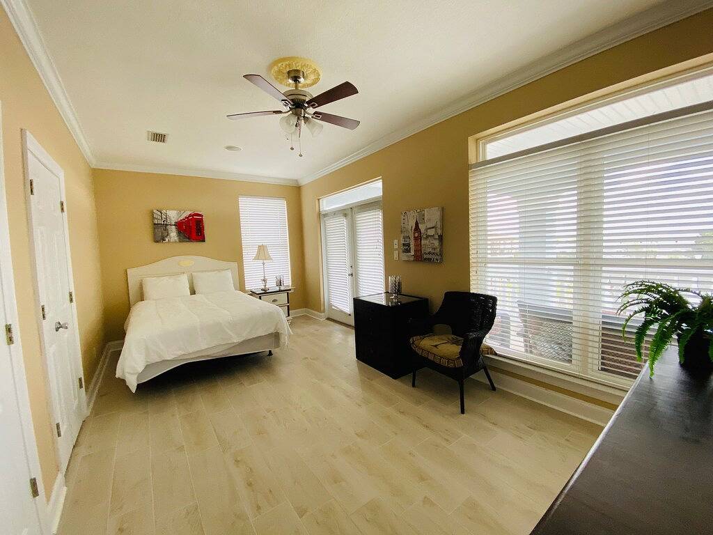 Panoramablick vom Balkon, Pool, Wlan und nur wenige Schritte vom Strand entfernt in Destin, Emerald Coast