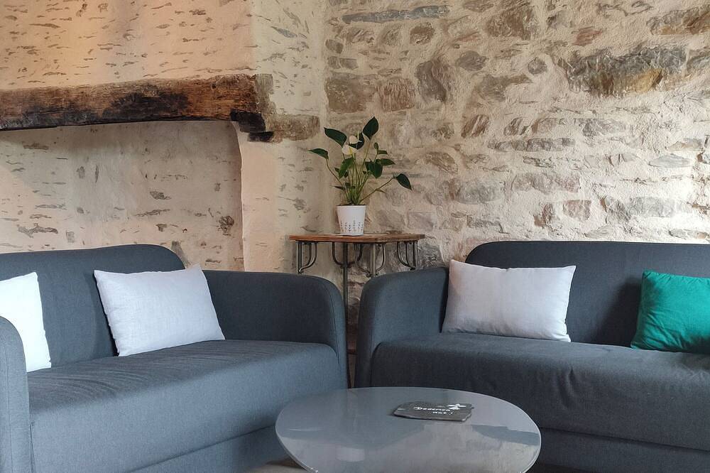 Charming country gîte 15 minutes from the famous Loheac racetrack in Messac, Región de Redon