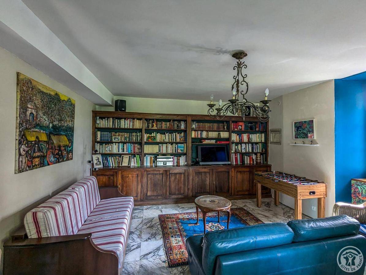 6 Bedroom Home in Labroquère, Haute-Garonne