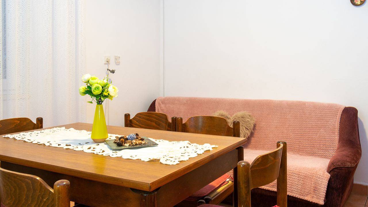 Ganze Ferienwohnung, Ferienwohnung für 8 Personen (87 m²) in Stara Novalja in Stara Novalja, Pag