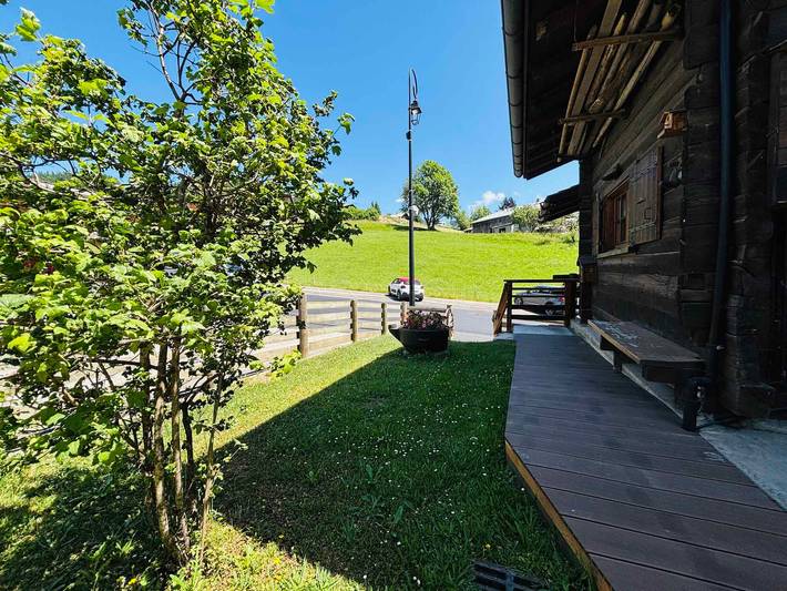 Chalet pour 4 personnes, avec balcon à Notre-Dame-de-Bellecombe - 2