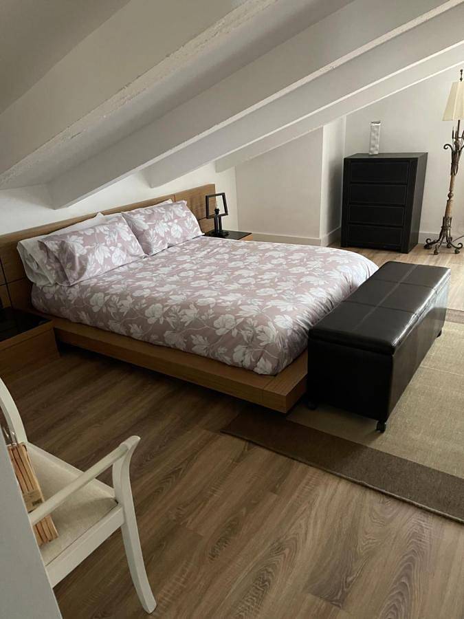 Gîte pour 5 personnes, avec balcon et piscine ainsi que jacuzzi et sauna dans Caudete - 4