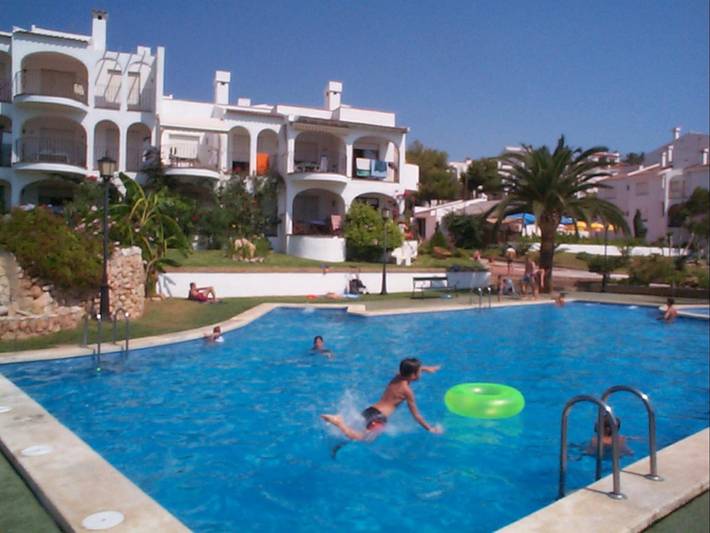 Villa pour 6 personnes, avec jardin ainsi que piscine et terrasse à Peñíscola - 3