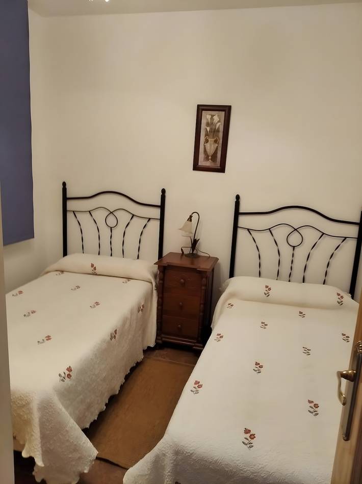 Country House 'Del Maestro II' with Shared Garden in Navalosa, Valle del Alberche