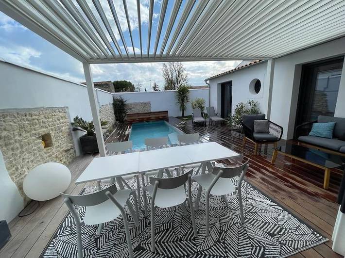 Location de vacances pour 6 personnes, avec terrasse et piscine à Nieul-sur-Mer - 3