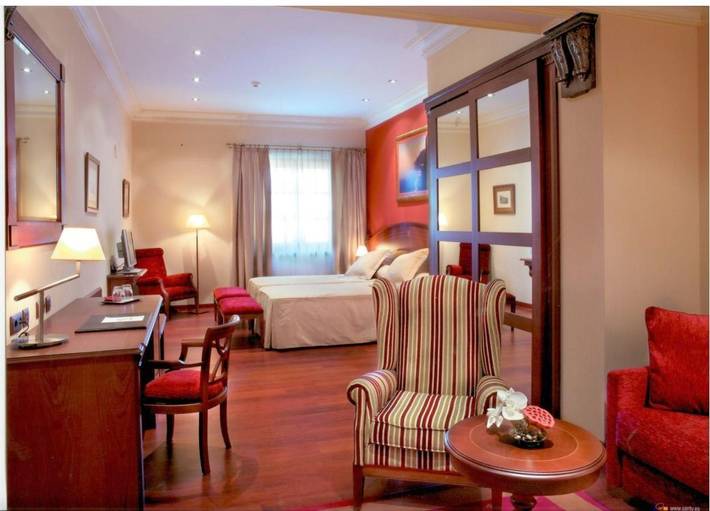 Casa rural para 2 personas, con jardín en Nalón - 4