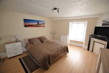 Gîte pour 2 Personnes dans Mailly-Champagne, Parc naturel régional de la Montagne de Reims, Photo 4