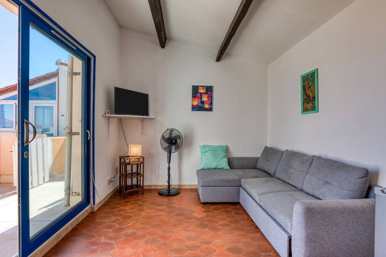 Apartamento entero, Cap d'Agde T2 terraza, vista al mar, playa cercana in Cap d'Agde, Agde