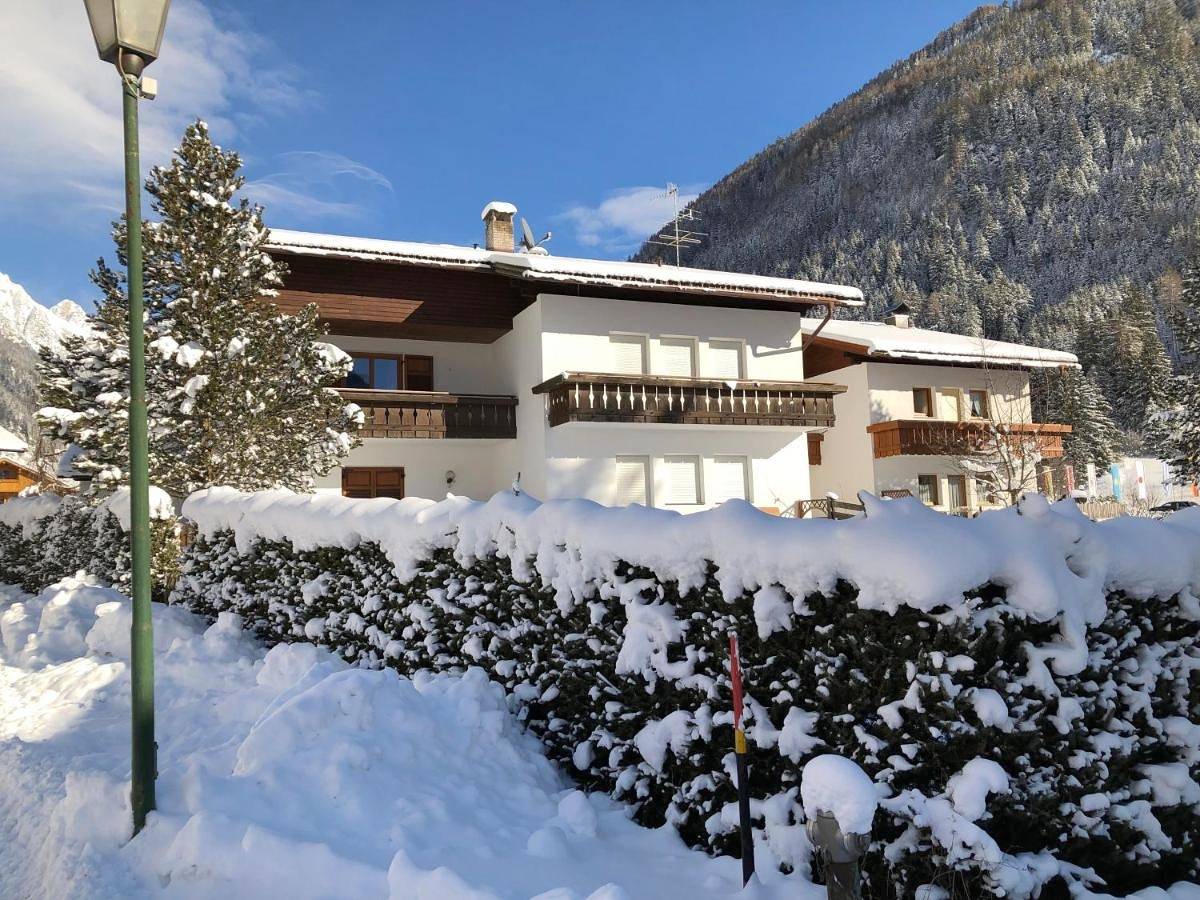 Ganze Wohnung, Two-Bedroom Apartment in Antholz, Rasen-Antholz
