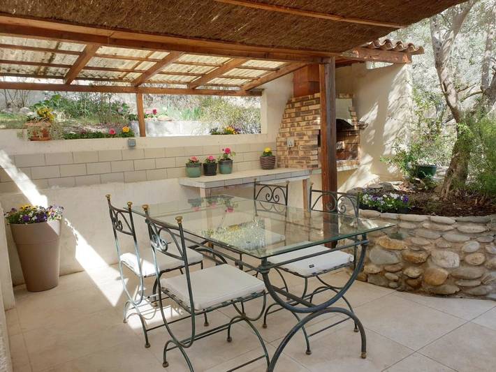 Maison de vacances pour 5 personnes, avec Balcon et Terrasse ainsi que Jardin et Piscine