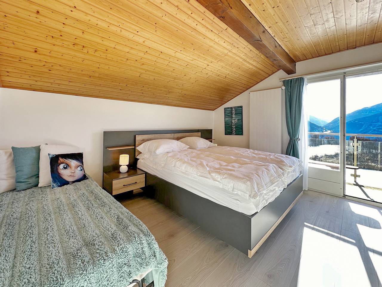 Ganze Wohnung, Sunny Lily facing the swiss Alps - Crans Montana in Mollens, Sion - Sierre & Umgebung