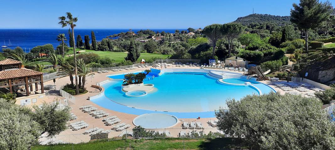 Appartement de vacances pour 4 personnes, avec piscine et jacuzzi ainsi que sauna et balcon - 1