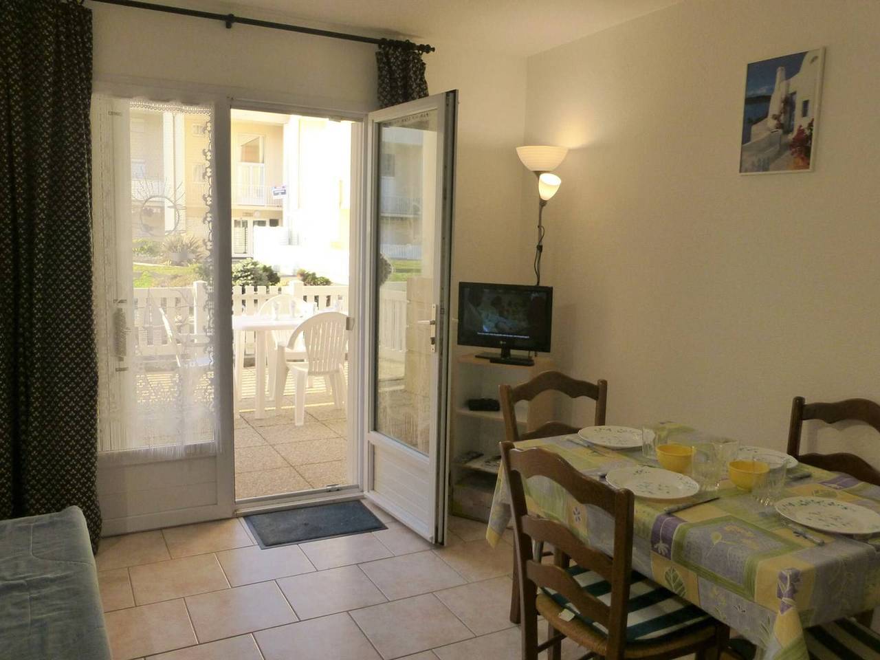 Appartement entier, Appart 2 pièces terrasse fermée proche plage in Saint-Hilaire-de-Riez, Vallée de la Loire