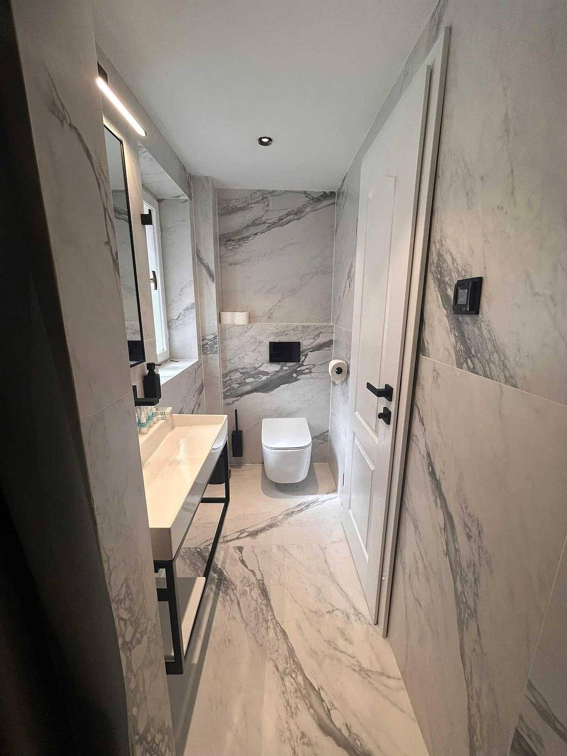 Entire apartment, Black Water Bay house in Dubrovnik, Grad Dubrovnik