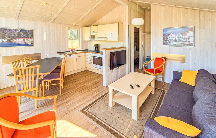 Ferienhaus für 6 Personen, mit Terrasse und Sauna, kinderfreundlich in Travemünde - 4